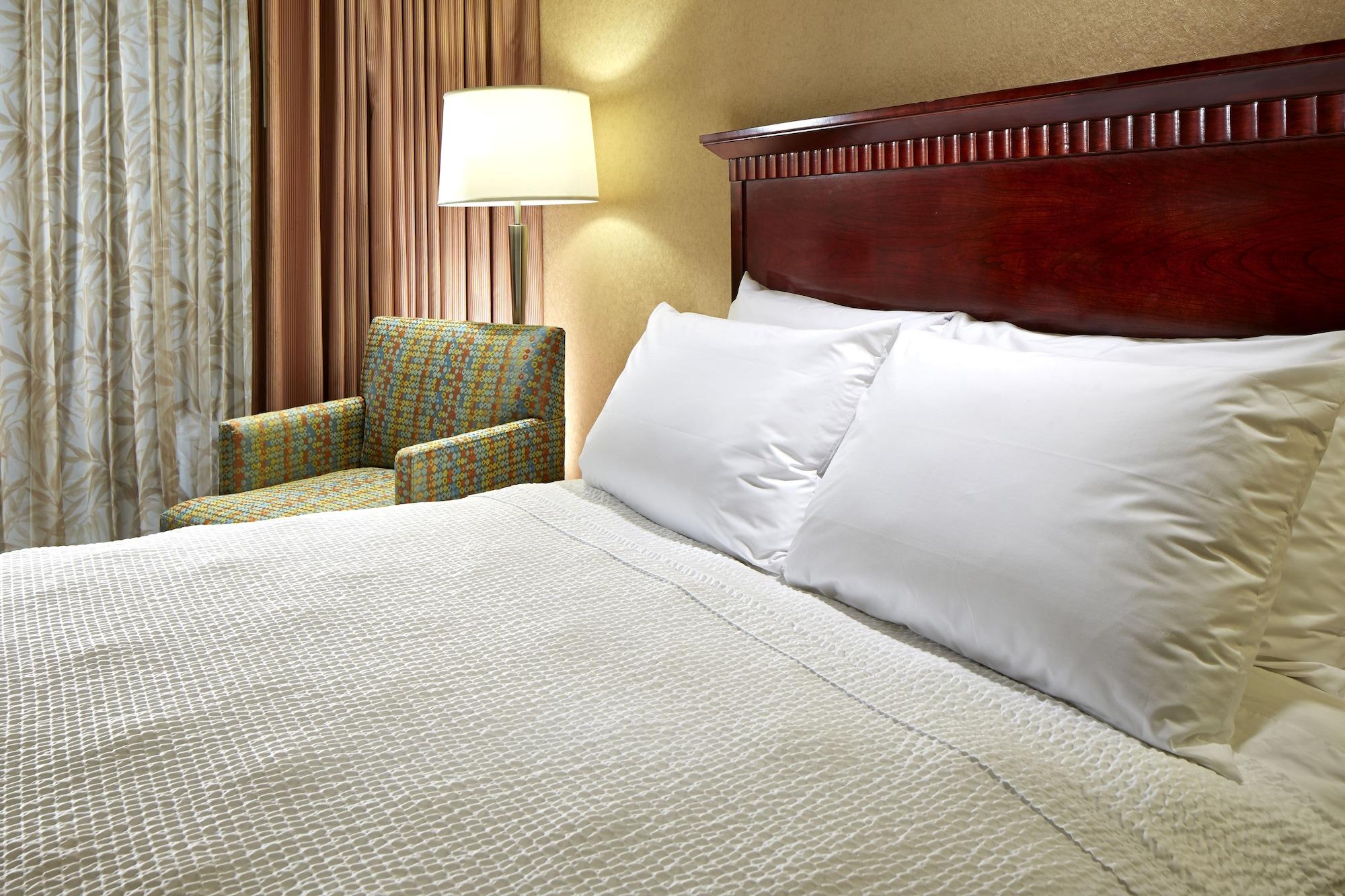 Anaheim Portofino Inn & Suites Екстериор снимка