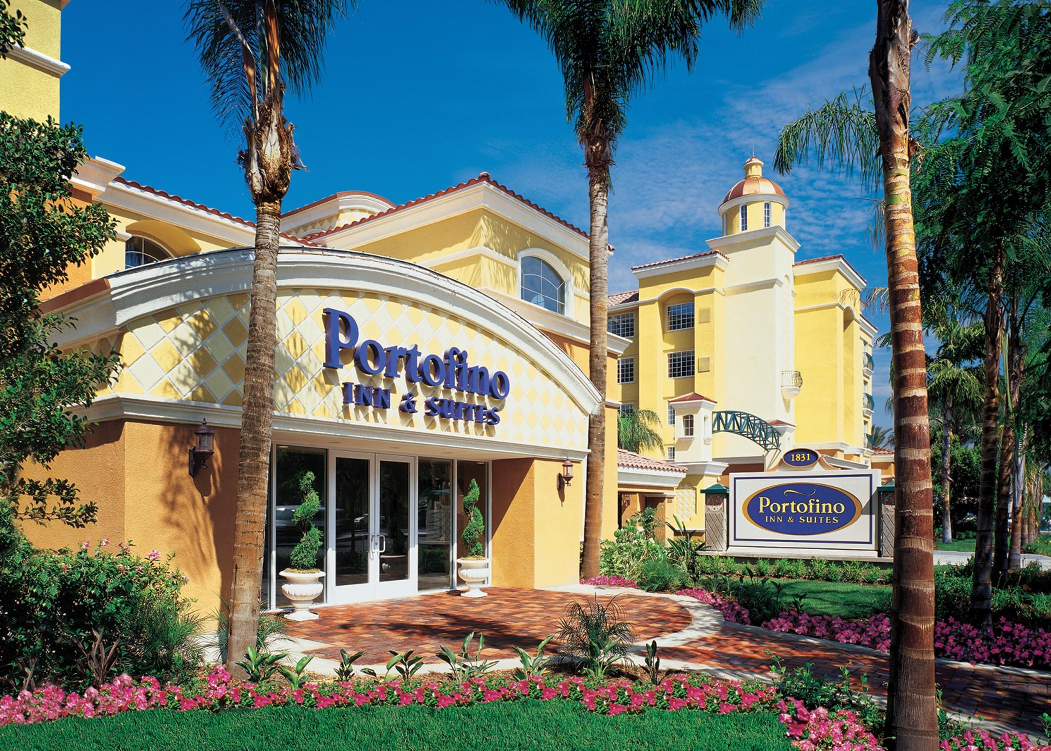 Anaheim Portofino Inn & Suites Екстериор снимка