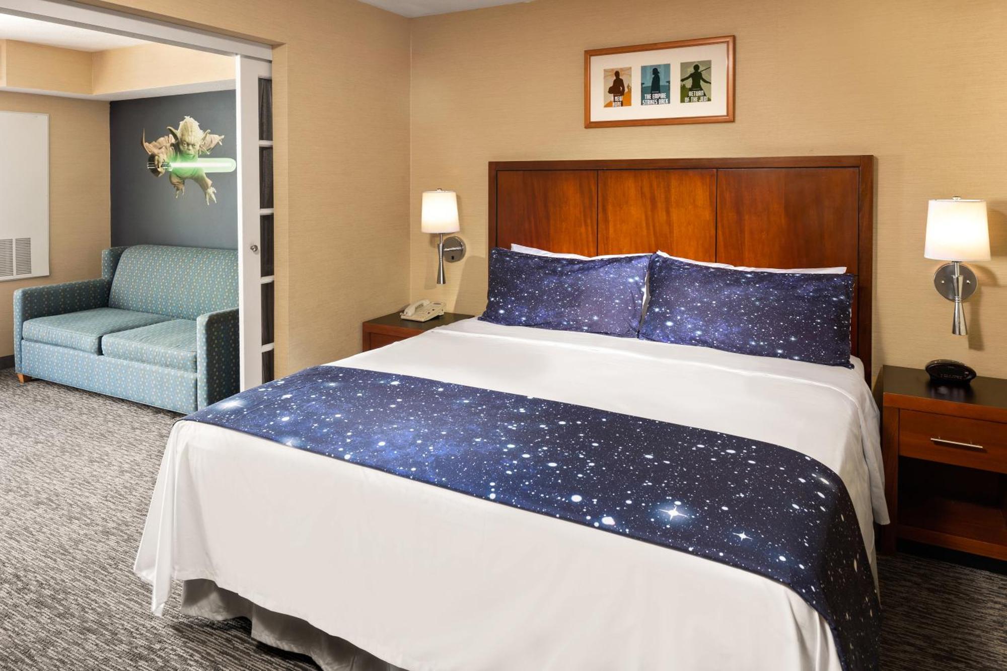 Anaheim Portofino Inn & Suites Екстериор снимка
