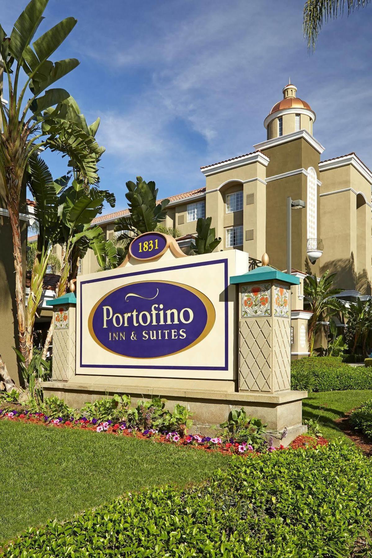 Anaheim Portofino Inn & Suites Екстериор снимка